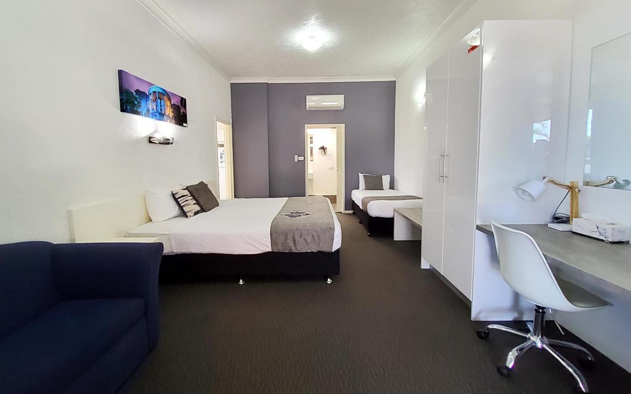 Archer Park Motel Rockhampton Exterior photo
